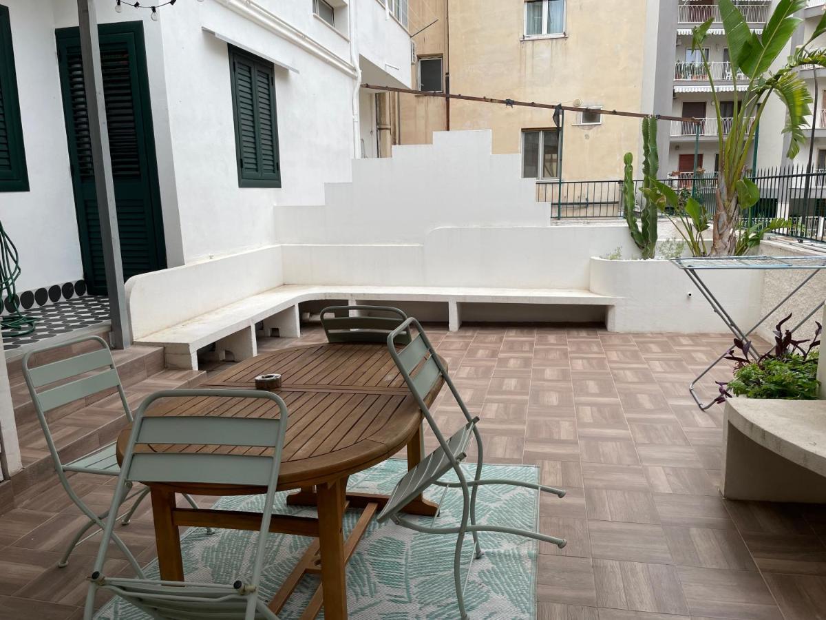 Bed and Breakfast Dusme Tarento Exterior foto